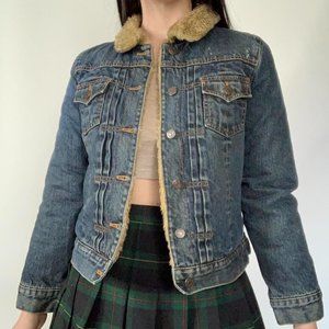 Late 90s / Y2K GAP faux fur lined denim jacket